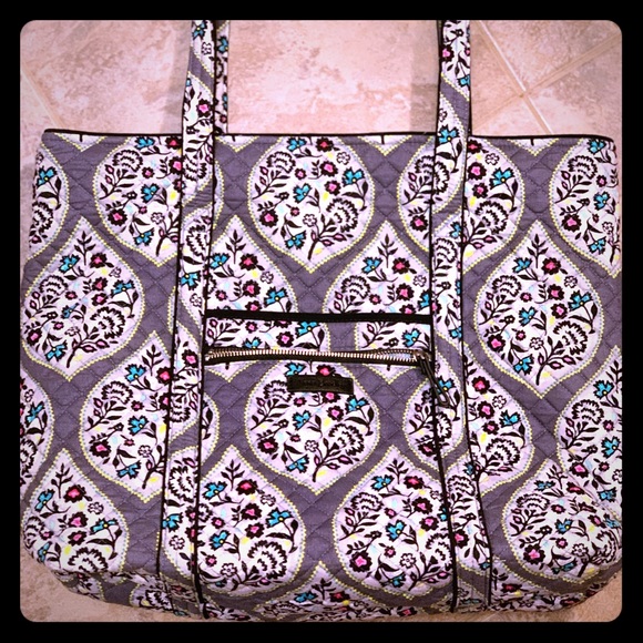 SOLD Iconic Vera Bradley Tote Bag-cross posted - Picture 1 of 6